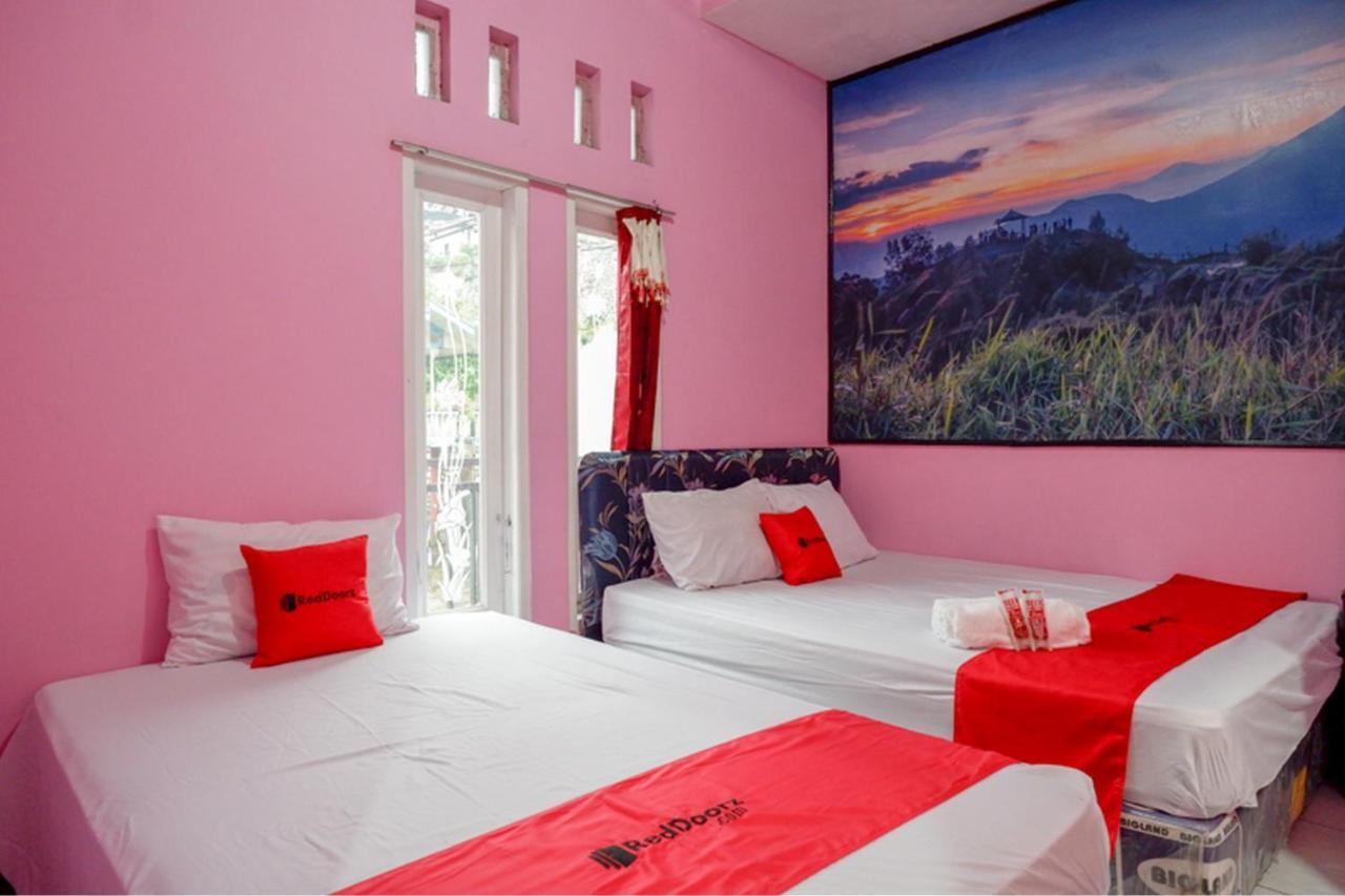 Reddoorz Syariah Near Telaga Warna Dieng Diyeng Екстер'єр фото